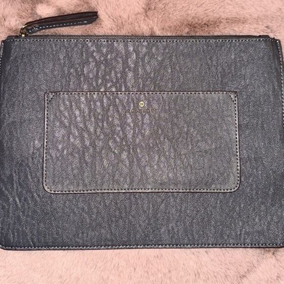 Travanti Envelope Clutch - Picture 1 of 10